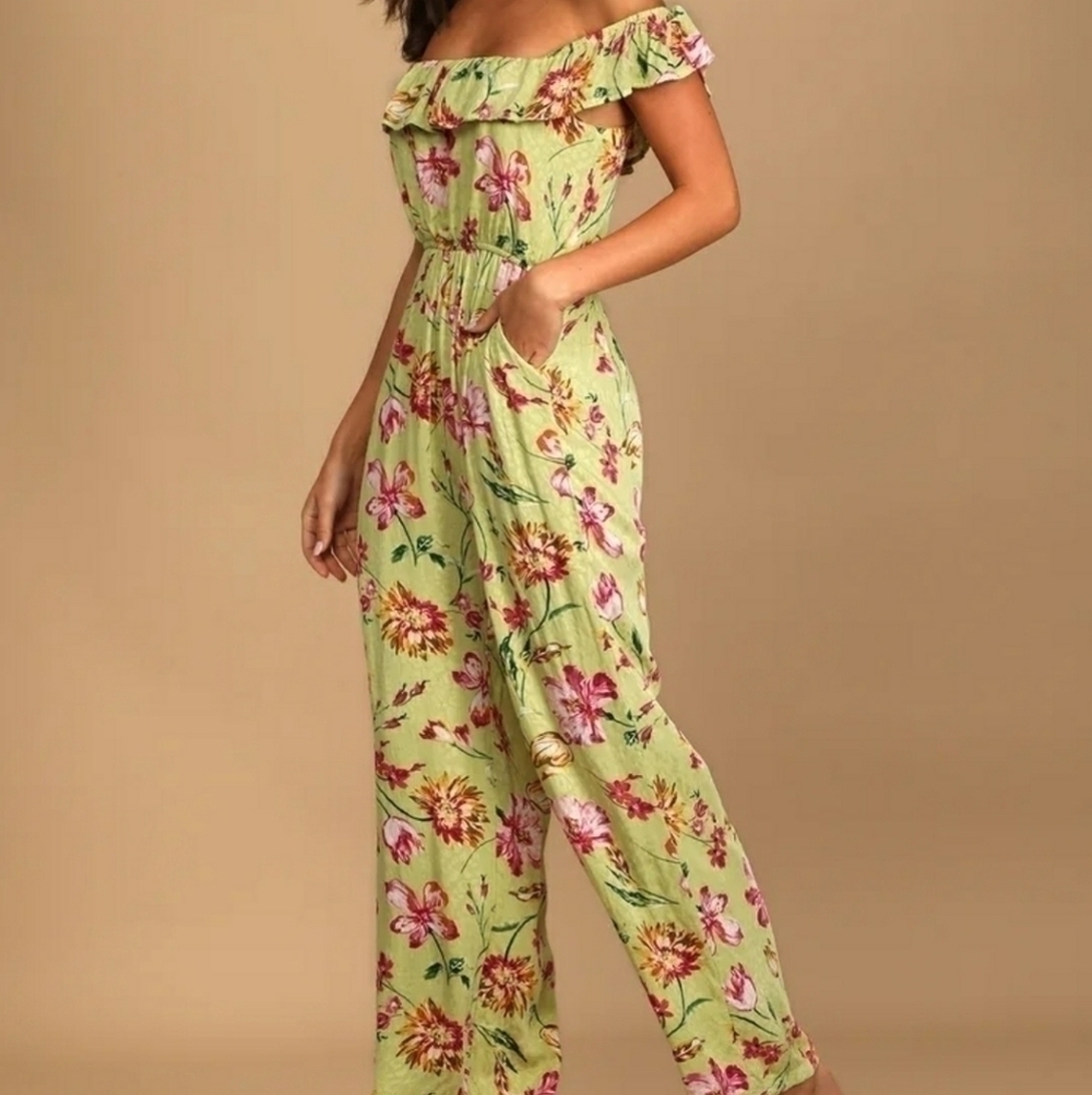 𝅺nwt Lulu's Fierce Blooms Chartreuse Floral Print Off The Shoulder Jumpsuit